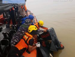 Mayat Ditemukan Mengapung, Diduga ABK KLM Cahaya Indah
