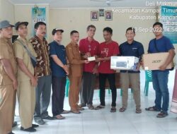 Pemdes Deli Makmur Serahkan Dana BUMDes 2022