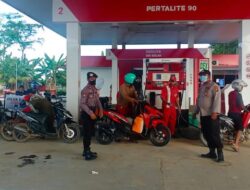 Pasca Kenaikan Harga BBM, Polres Inhu dan Polsek Pantau Aktivitas SPBU