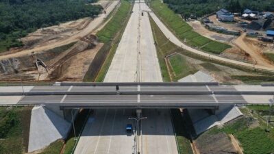 Pada 2024, Pantai Padang dari Pekanbaru Bisa Ditempuh dalam 3 Jam