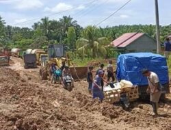 Peduli Jalinsel yang Hancur, Camat Bersama Forum Kades Akan Datangi Dinas PUPR Provinsi