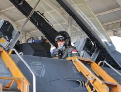 Cope West 2023: Penerbang Tempur F-16 TNI AU dan USAF Latihan Tempur Udara Satu Lawan Satu