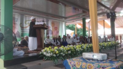 Ribuan Jamaah Tarekat Hadiri Haul Abuya Syech Aidarus Ghany El-Chalidi
