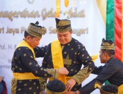 Sah, Kapolda Riau Digelar Datuk Seri