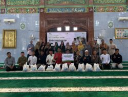 PT Pegadaian Syariah bersama IZI Riau Berbagi untuk Guru Ngaji