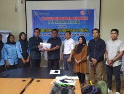 Arara Abadi kembali Salurkan Bantuan Pendidikan Anak Suku Sakai