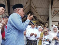 Diantar Ribuan Pendukung, Firdaus MT Siap Menangkan Uun-Ade