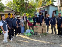 PT SCB Tour dan ARSY Logistik Bersinergi Bantu Banjir Langkat
