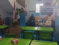 Mengabdi ke Kampung Halaman, Ustad Lisata Tinggalkan Riau