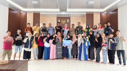 PT Pertamina Hulu Rokan Bagikan 15 Gerobak Usaha di Desa Tanjung Sawit